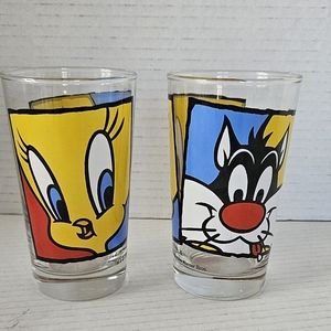 Looney Tunes‎ juice glasses set of 2